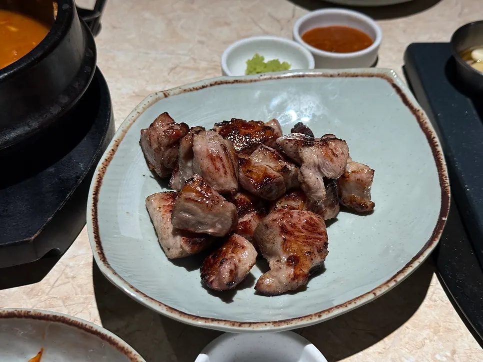Overall review image from the Bangi-dong Korean BBQ visit