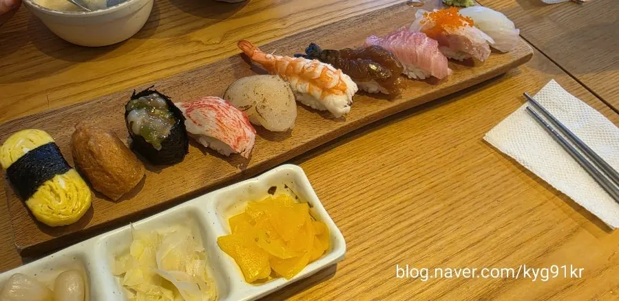 다양한 구성의 오늘의초밥