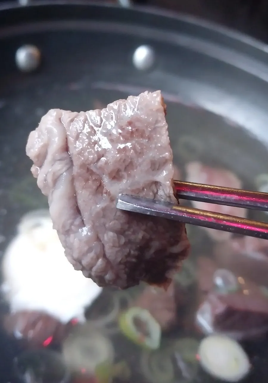 Chuck flap cooking in clear seonjiguk