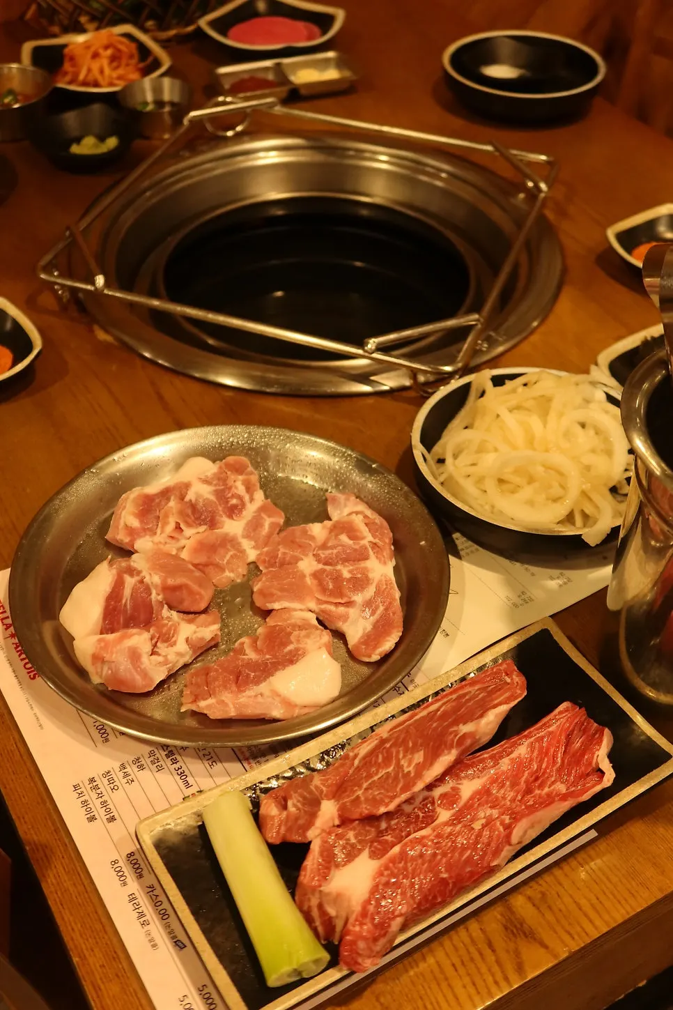 매장 입구 손 씻는 세면대
