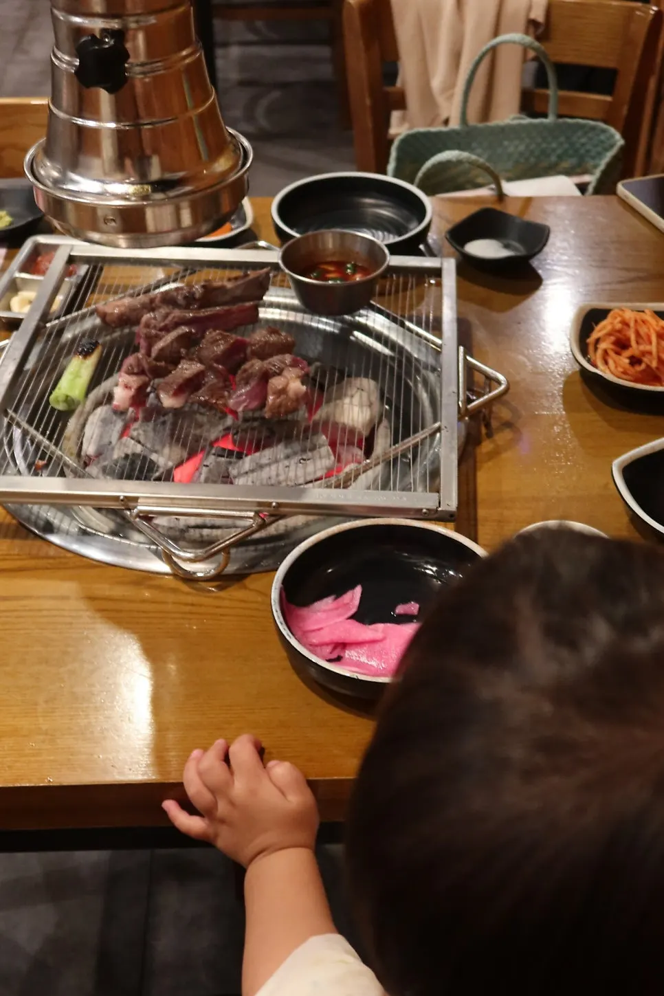 숯불에 구운 양갈비