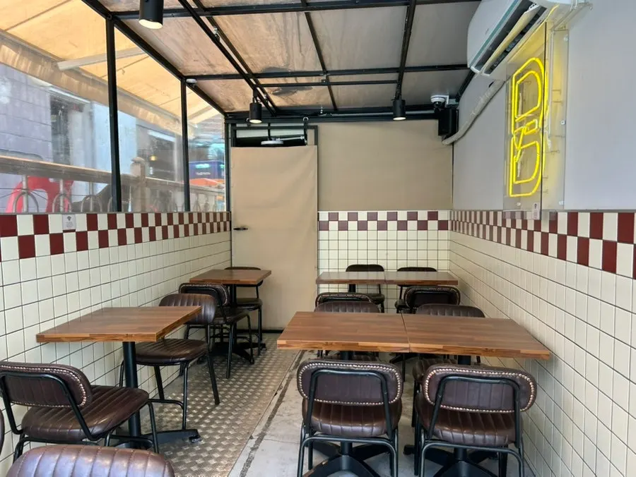 Larger seating area located to the side