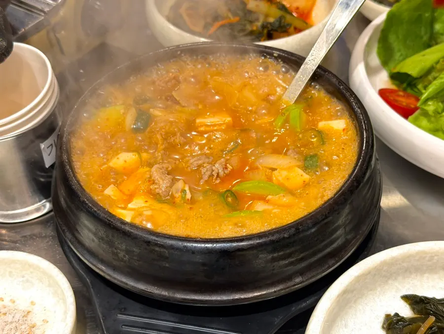 커플세트에 포함된 차돌된장찌개