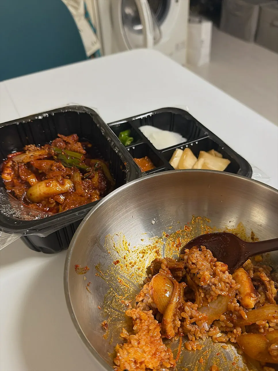 싹싹 비운 오제볶음 비빔밥