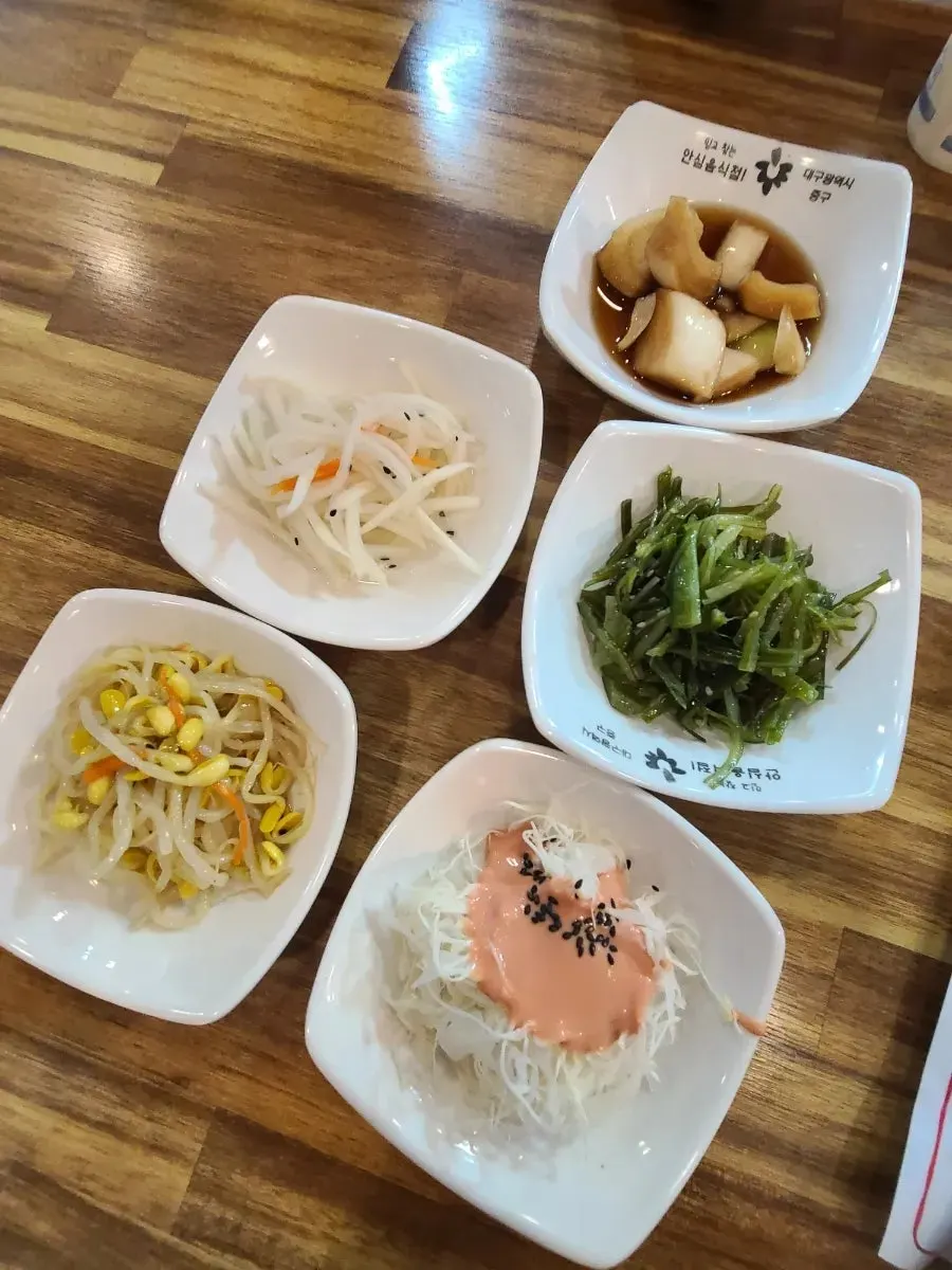 Five basic side dishes served