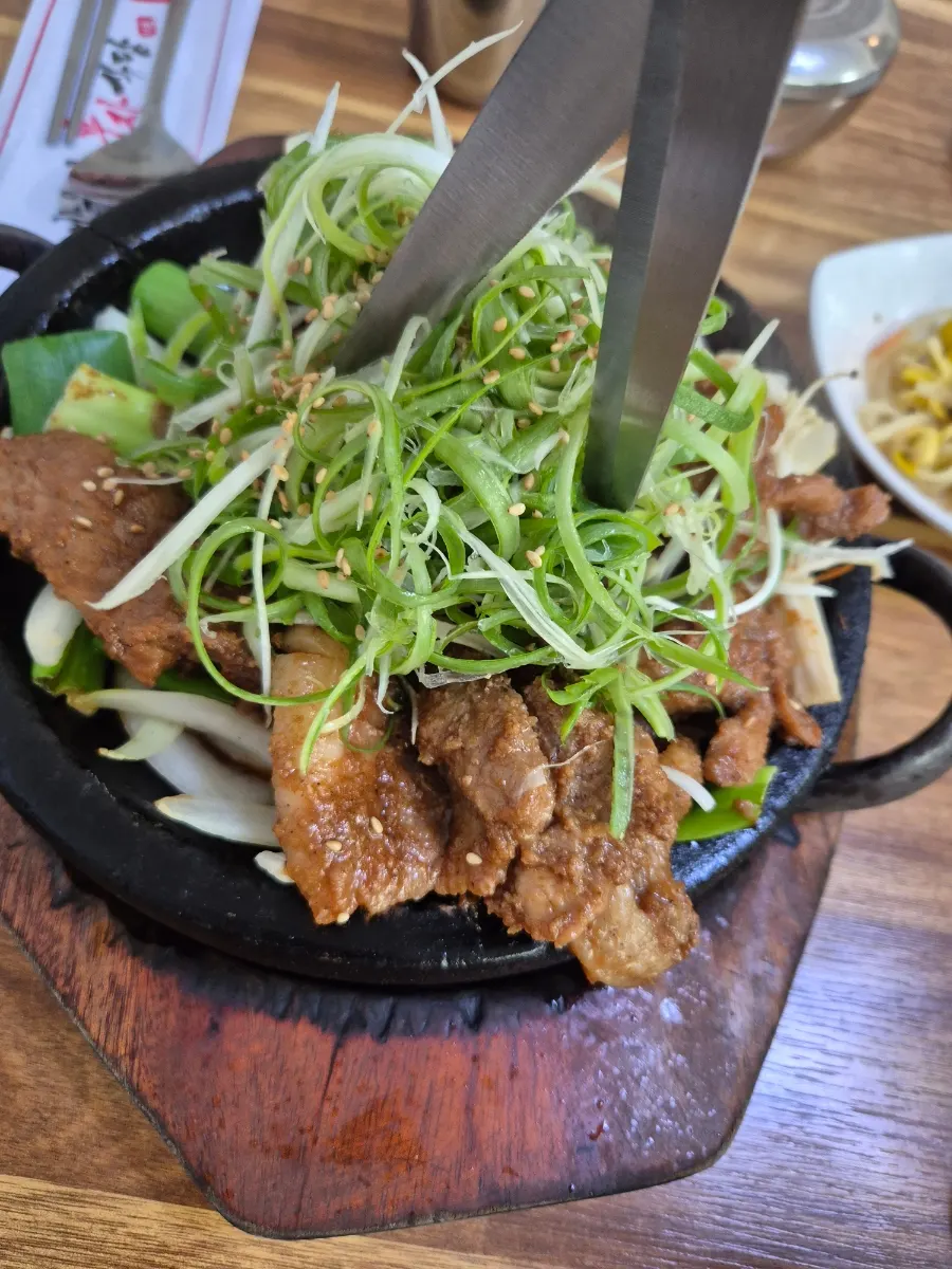 청국장과 밥, 석갈비 조합
