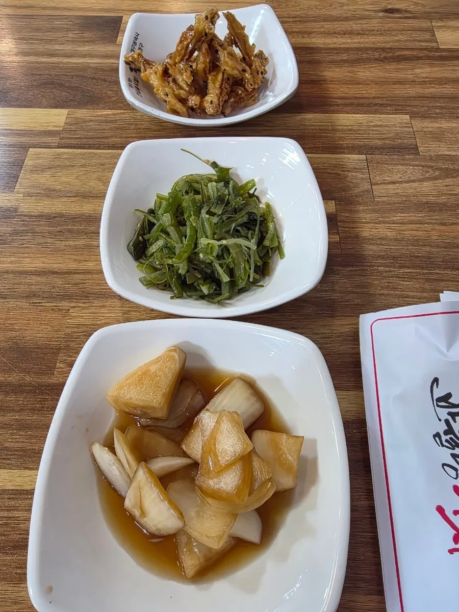 Close-up of the side dish plates