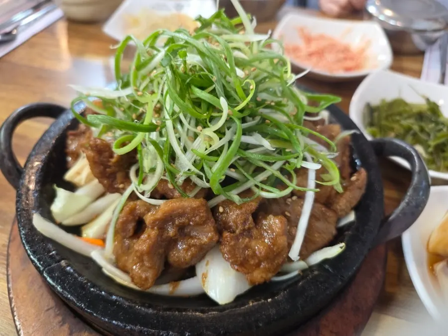 Buja grilled short rib for two on the hot plate