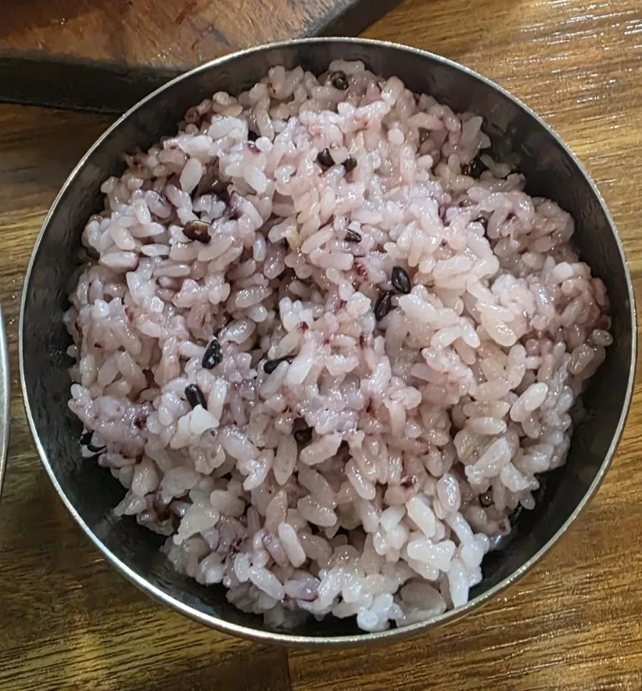 香喷喷的黑米饭