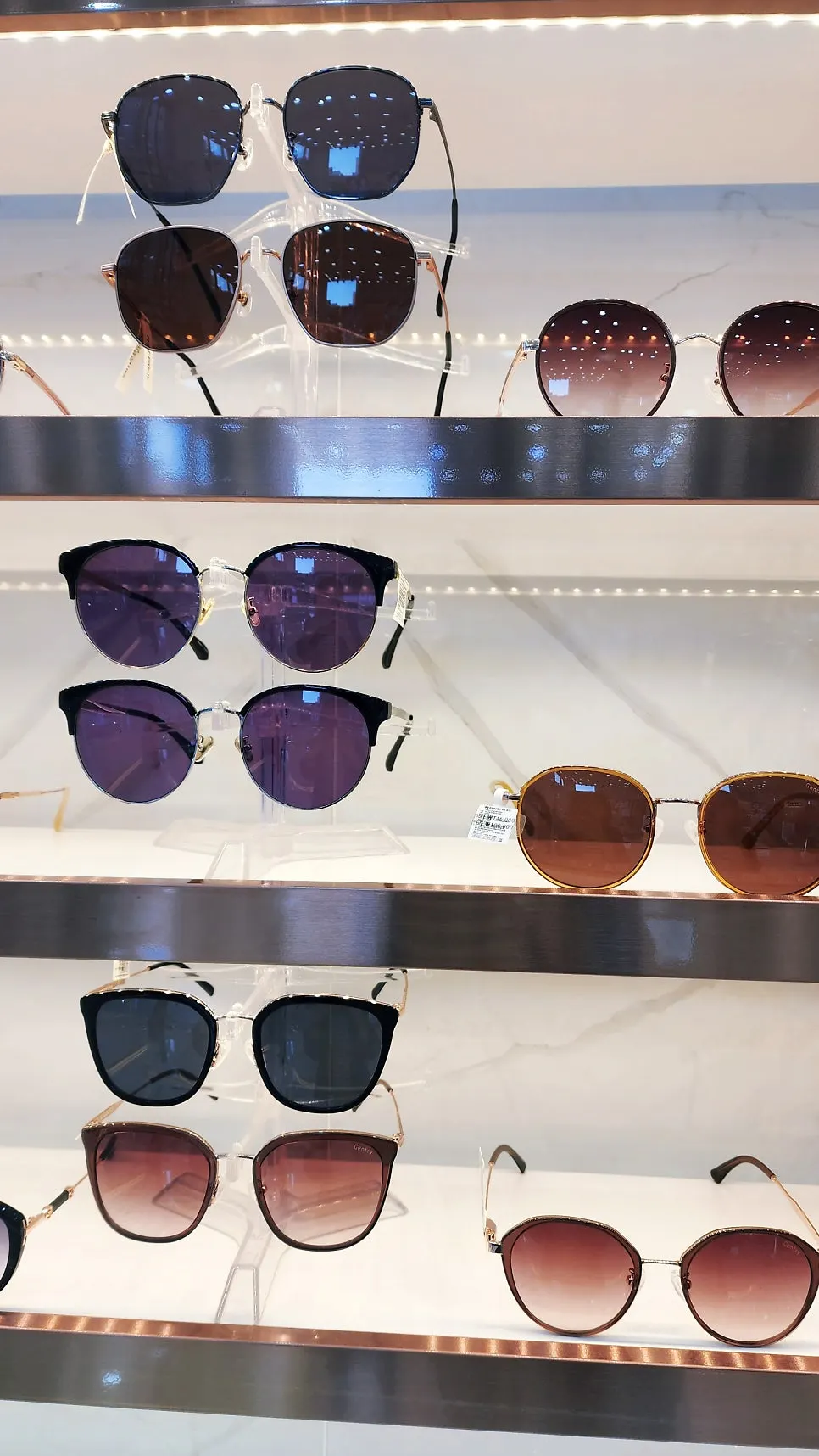 Sunglasses corner at Barabon Glasses