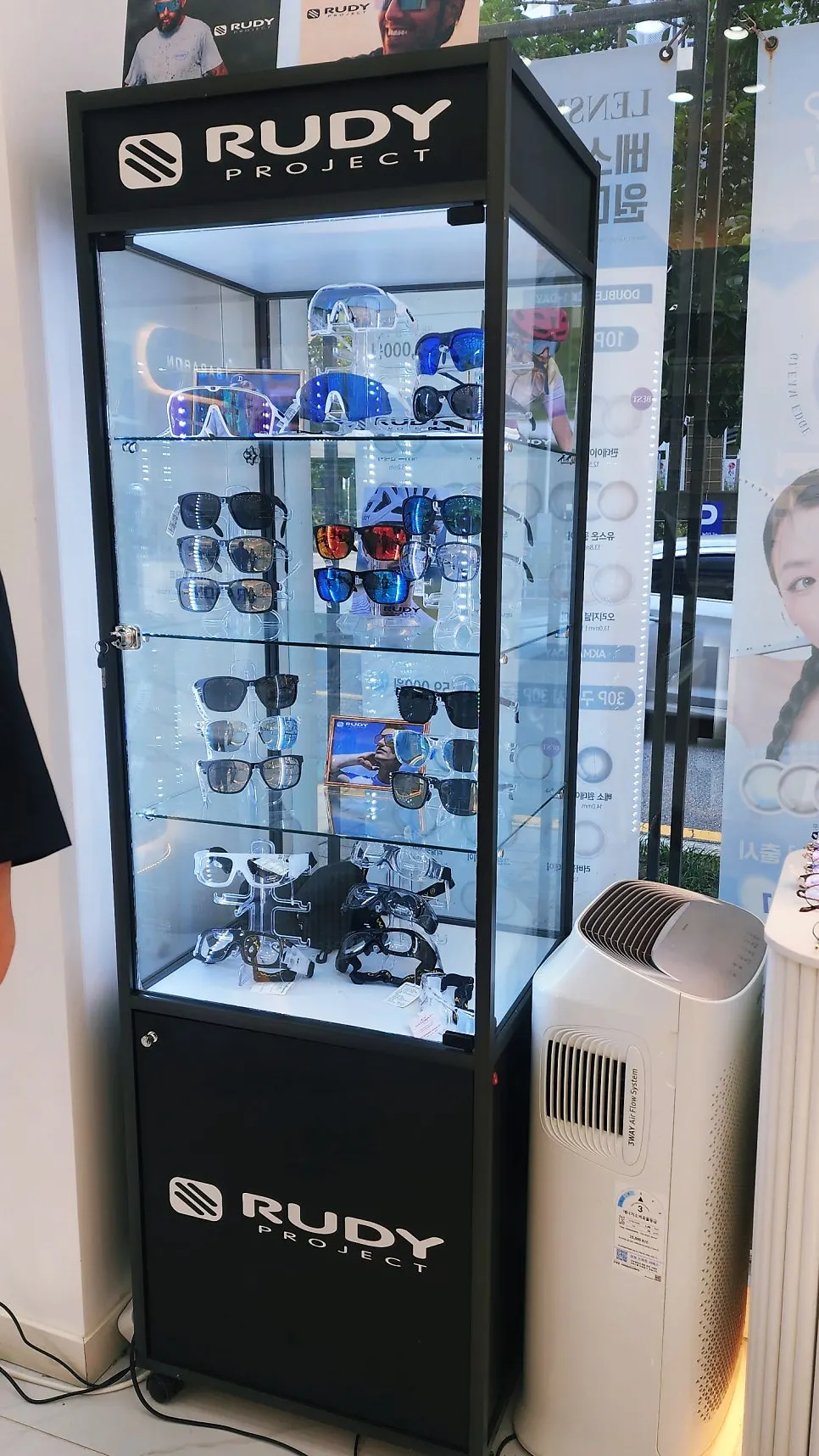 Rudy Project sports eyewear corner