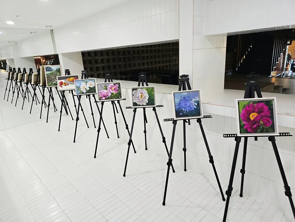 Media art space with light and video projections