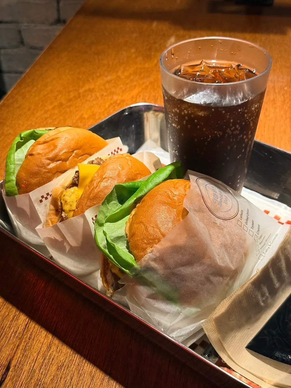 BAS Burger Euljiro Branch on basement 1F of Sear So Hotel