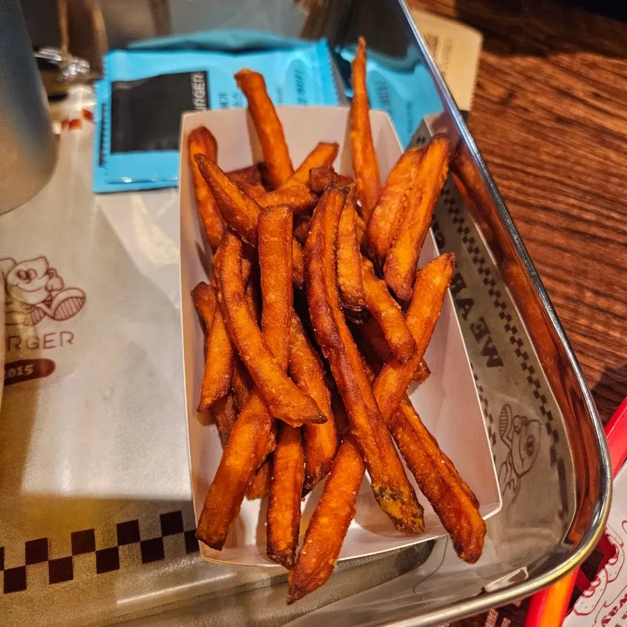 Sweet potato fries served with ranch sauce