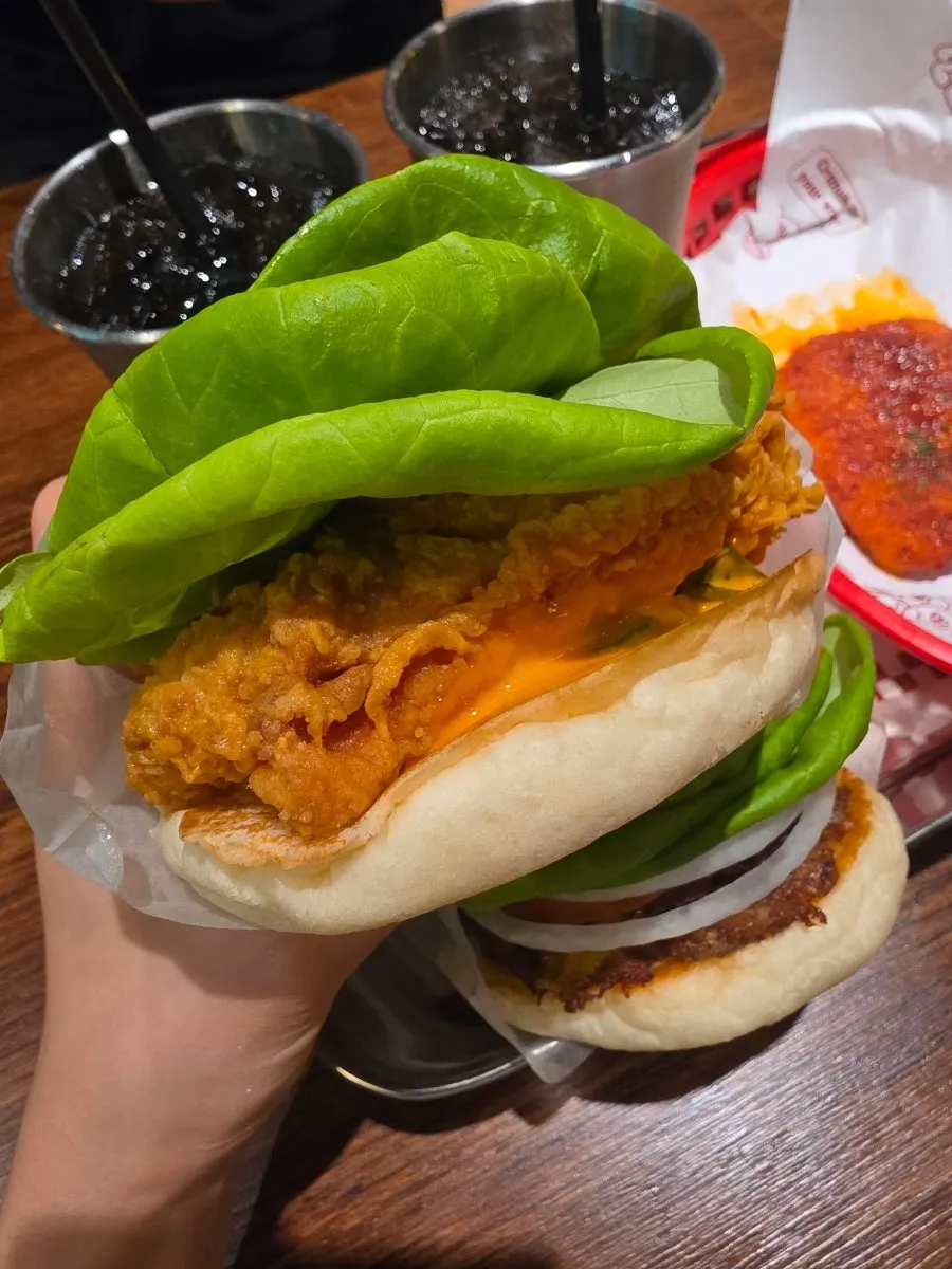 Cross-section of the Base chicken burger with vegetables