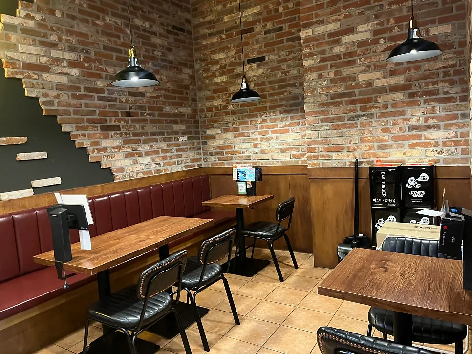 Restaurant seating with wide table spacing