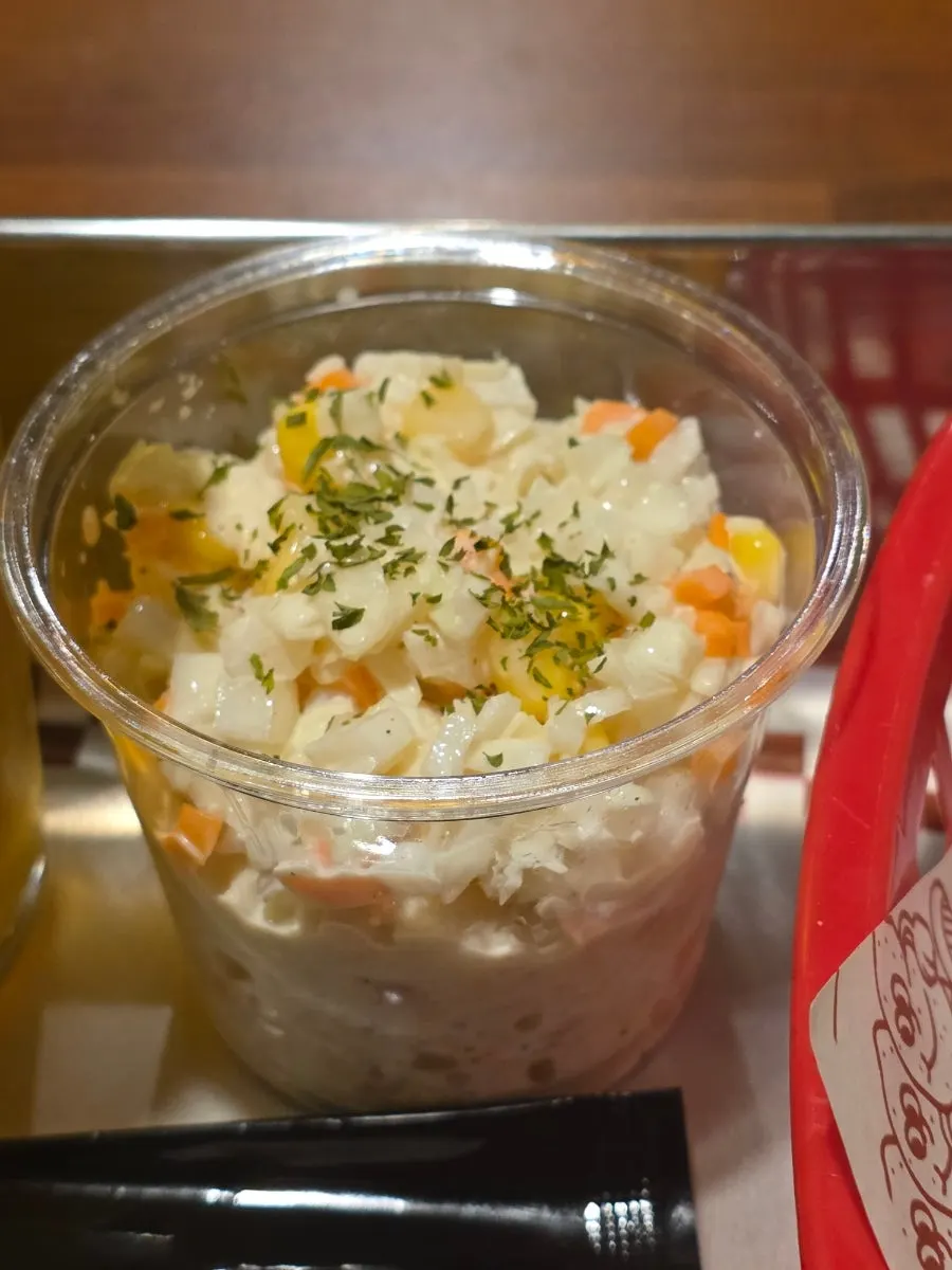 Crunchy vegetable coleslaw with dressing