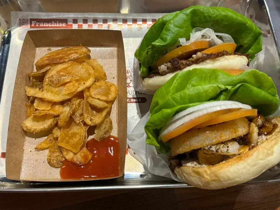 바스버거 밀크쉐이크 한 잔