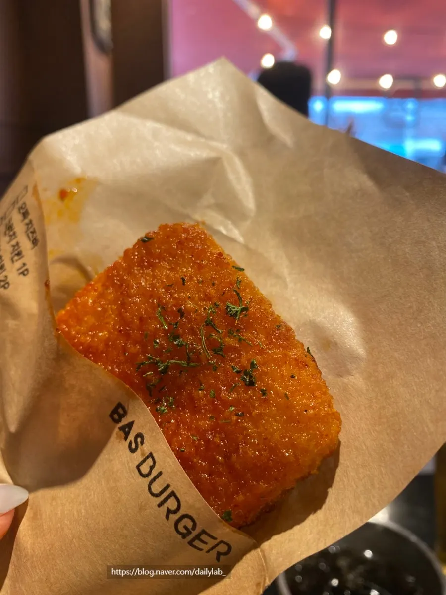 Mozza cheese bar side dish at Bas Burger Seongsu