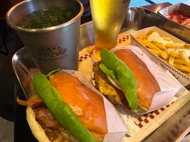 Cross-section of the Hawaiian Burger with craft beer