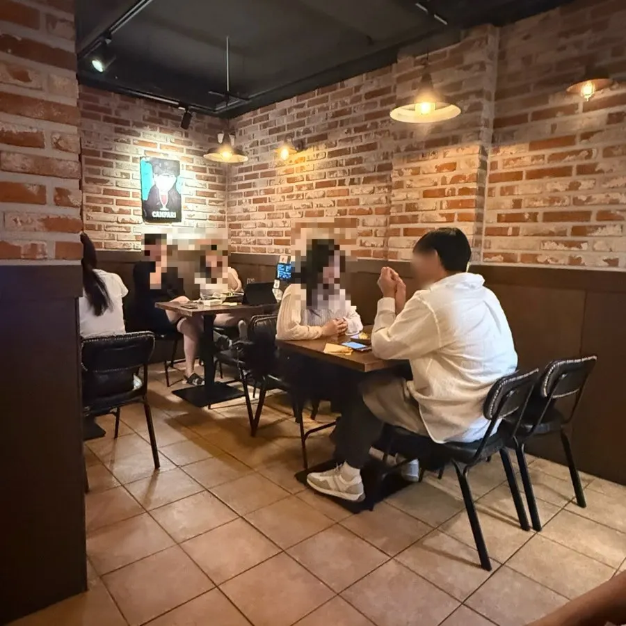 Restaurant interior nearly full in the evening