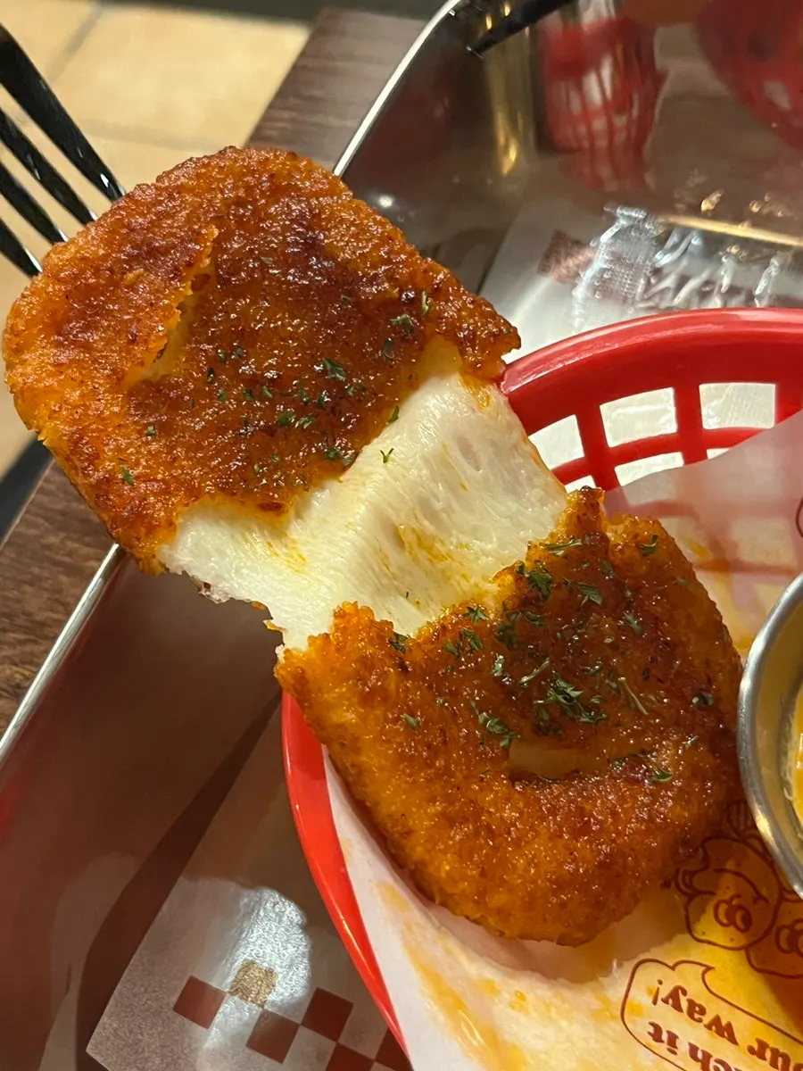 Plate of chili mozza cheese bar