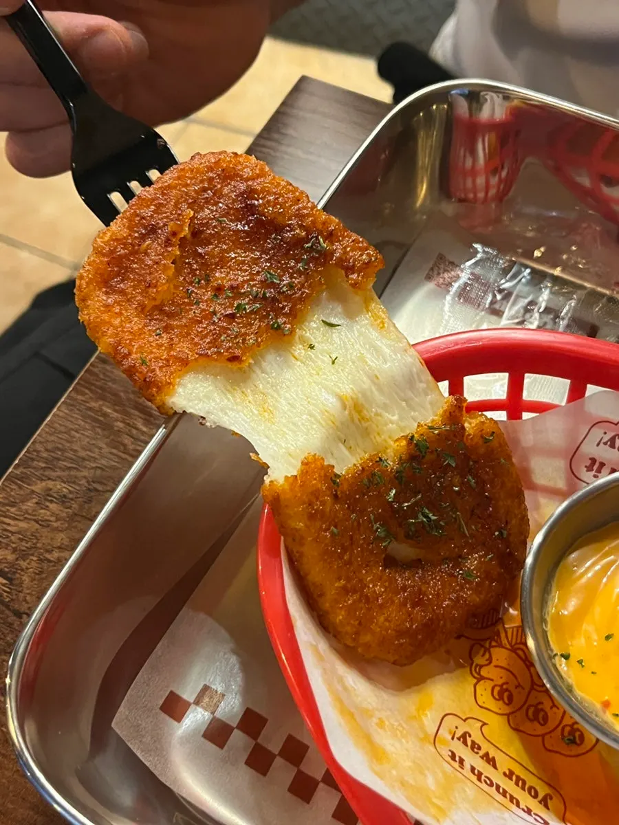Chili mozza cheese bar with stretchy cheese