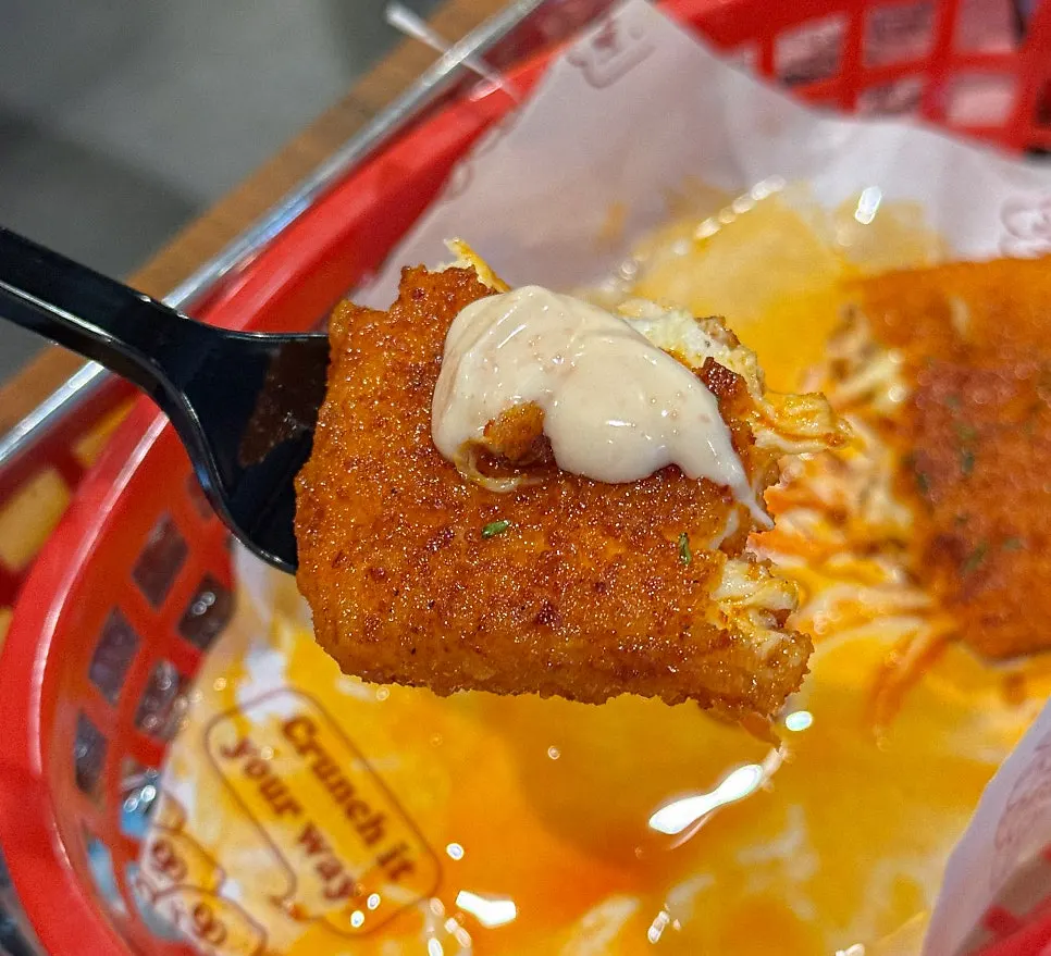 Spicy chili mozza cheese bar dipped in pollock roe mayo sauce