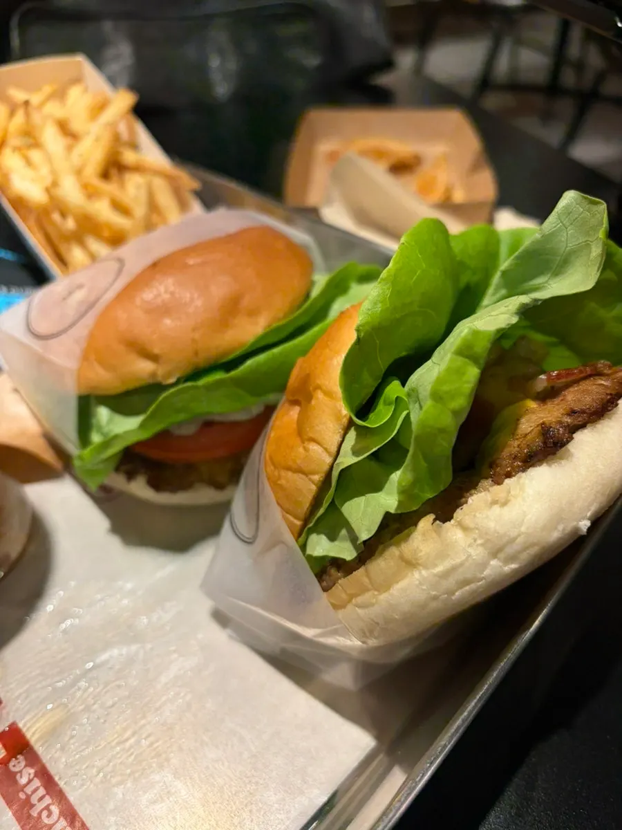 Beer and burger combination at Bas Burger Seongsu