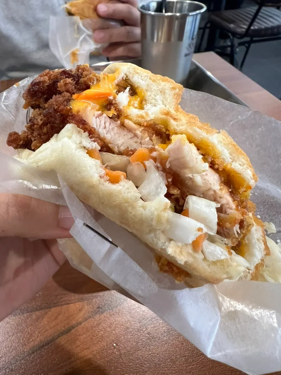 바스버거 삼성역점 햄버거 비주얼