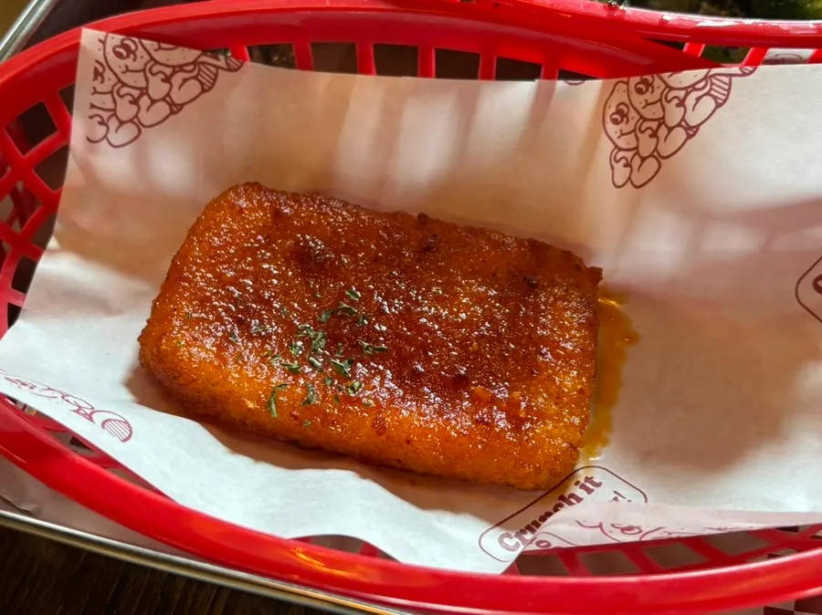 칠리모짜치즈바 사이드 메뉴