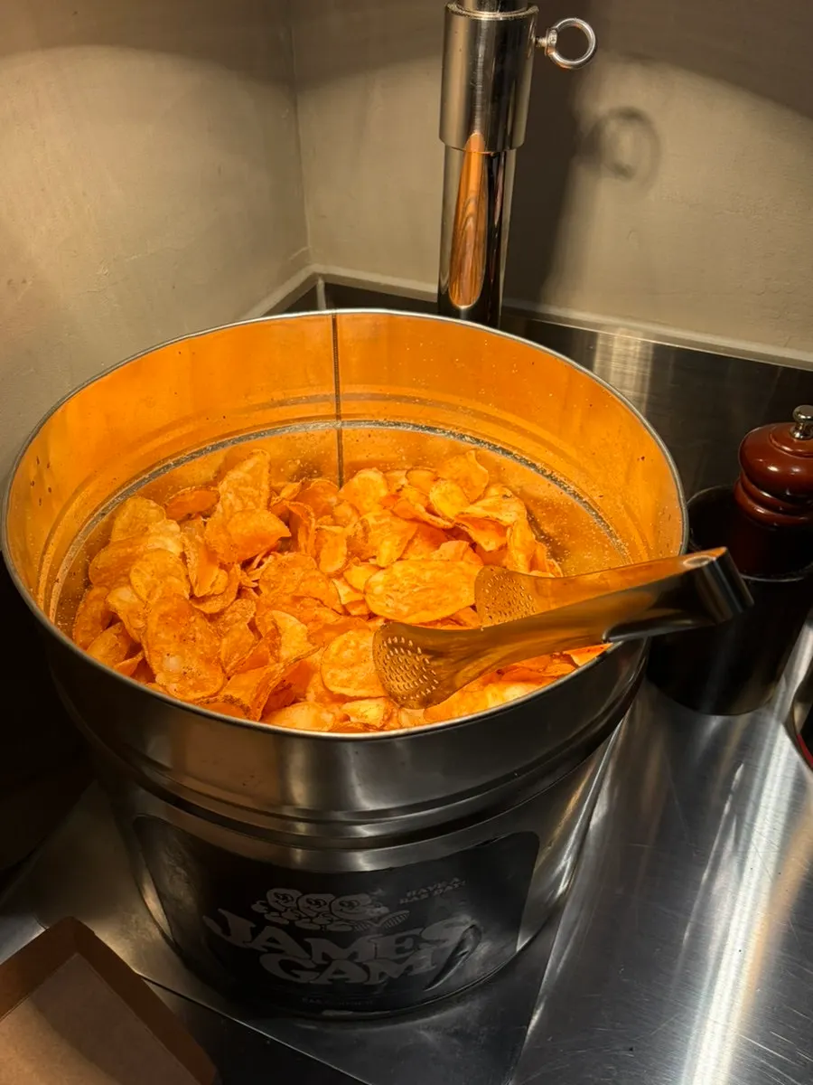 Free refill potato chips