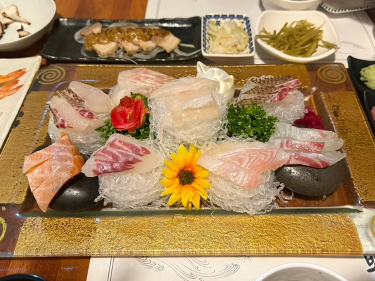 부산 중앙동 횟집 뽕사시미 매장 전경