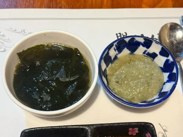 와사비 초생강 락교와 초장 간장 세팅