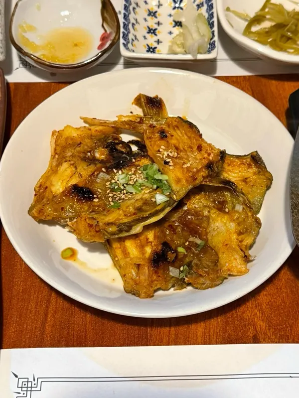 숙주 버섯 두부 소고기가 들어간 전골 속