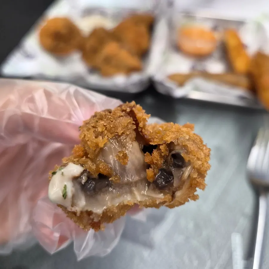 Cross-section of the whole-fried mushroom fritters