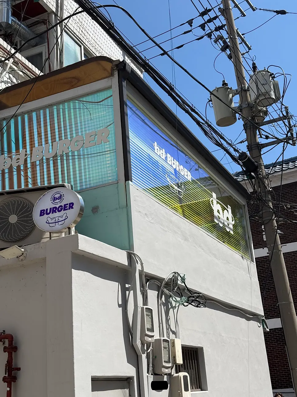 Exterior of bd Burger Seongsu near Seongsu Station
