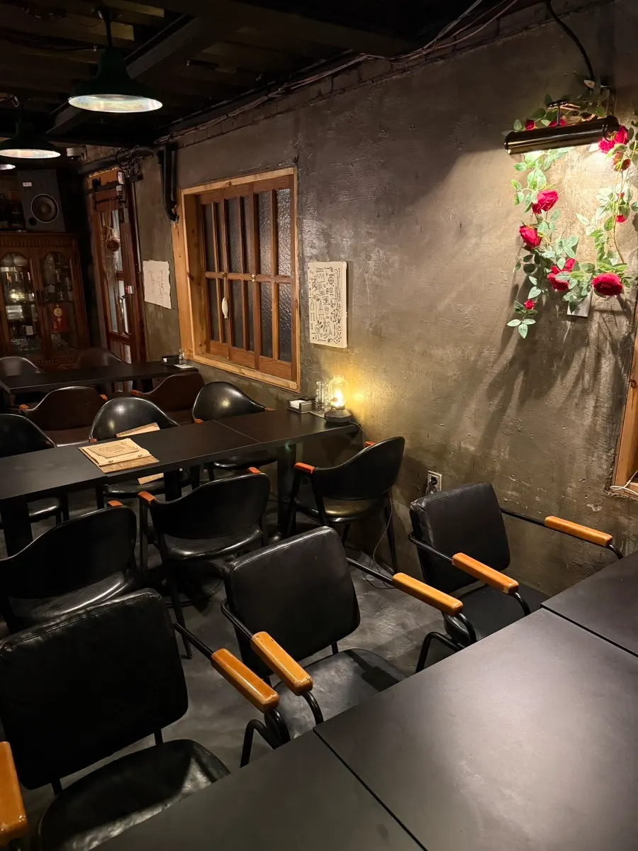 Interior of B421 in Namyeong-dong, centered around a bar table