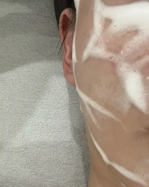 Treatment releasing heat from the face and scalp