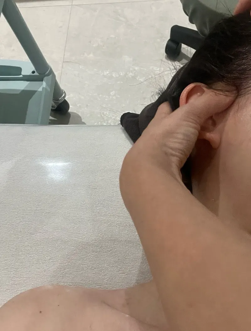 Skin after the powder wash and bubble toner step