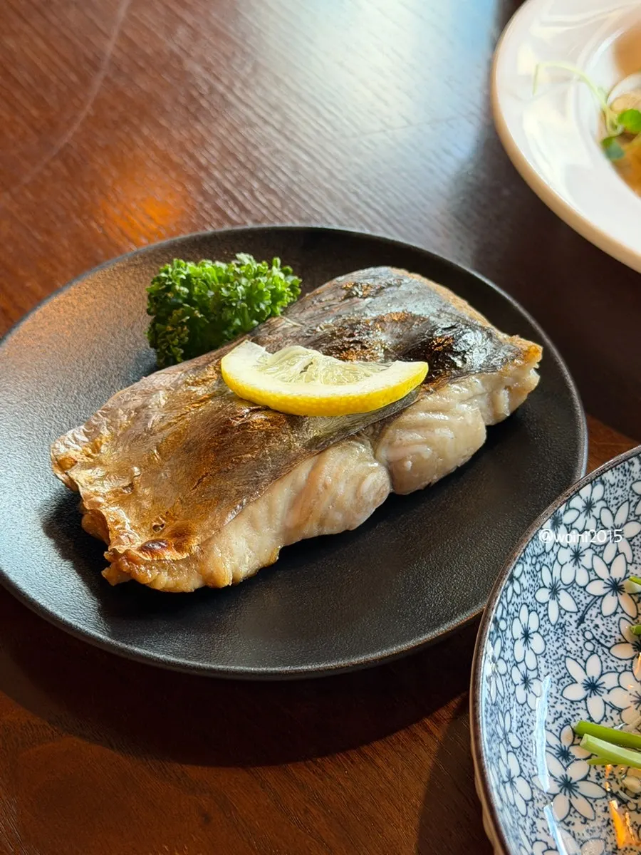 Yurinki and grilled mackerel and other warm dishes