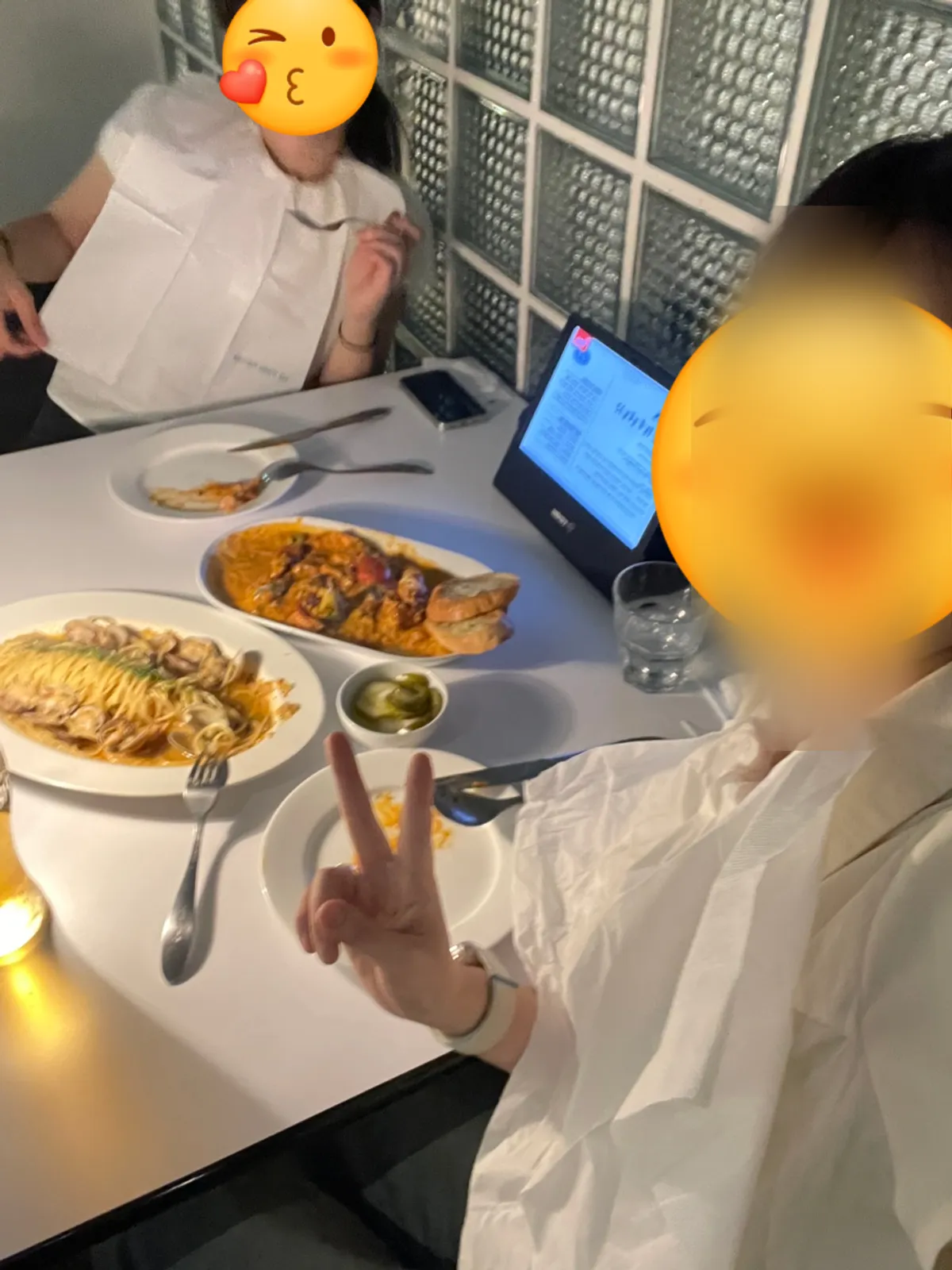 オイルソースが染み込んだアリオオリオの麺