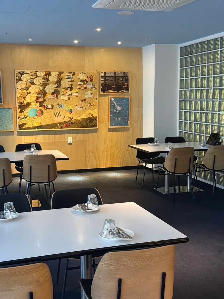 Interior design of the second room at Two Find Peter Beomgye Branch