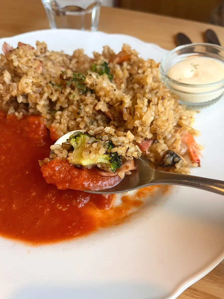 Shrimp pilaf served with special mayo sauce on the side