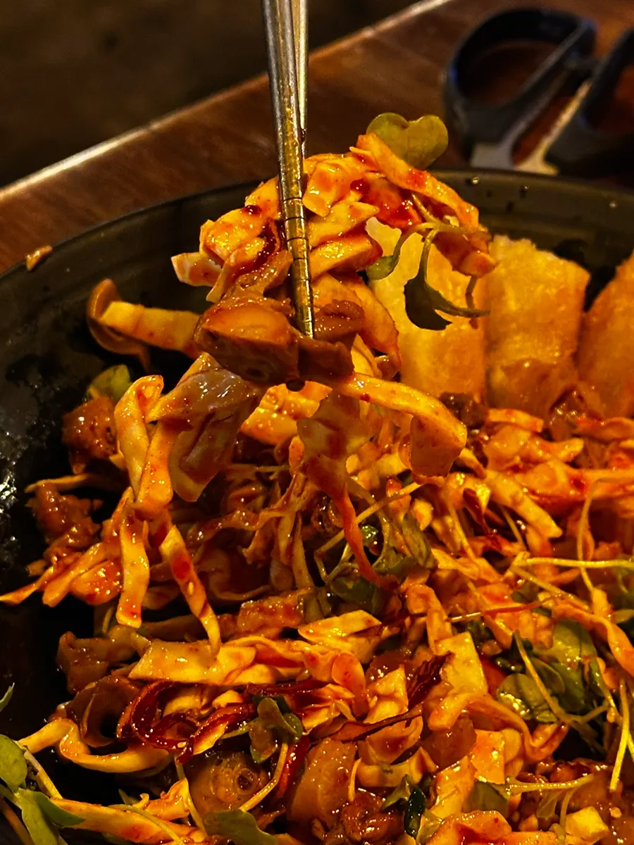 Chewy beef tendon and crispy fried dumplings