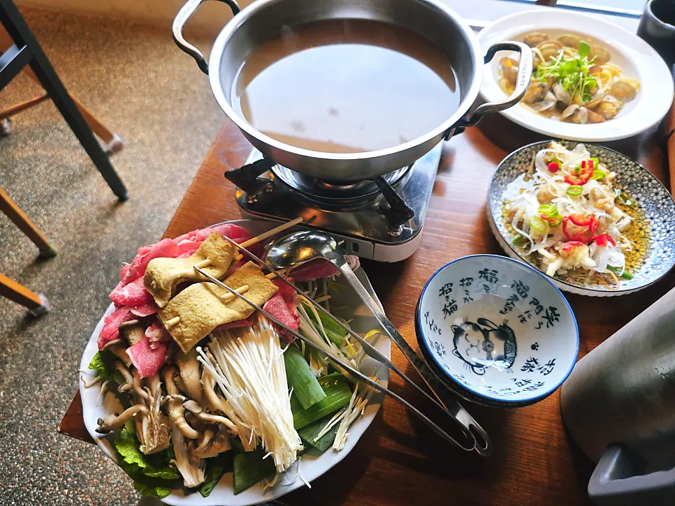 Beef shabu-shabu served near the end of the course