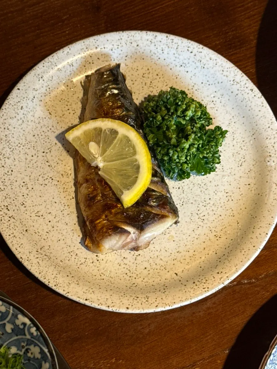 Grilled mackerel with crispy skin