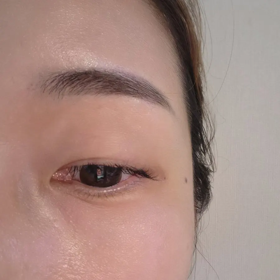 After result showing naturally full lash extensions