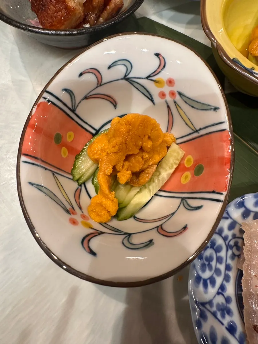 Uni, eel, and skate served in the course