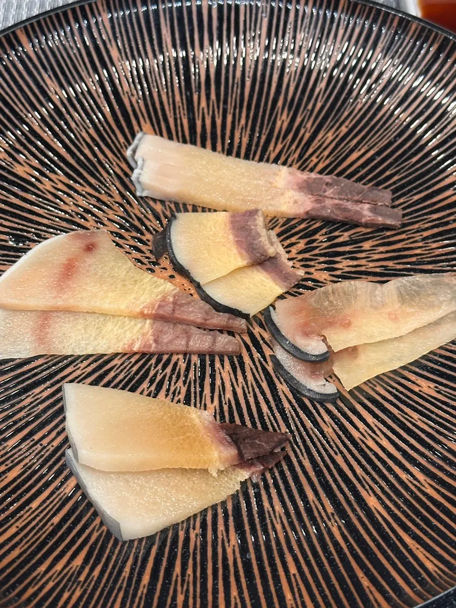 Whale meat selection by cut